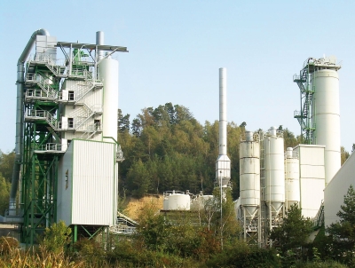 Usine d'asphalte.