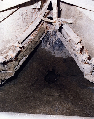 Beton karıştırma tesisi