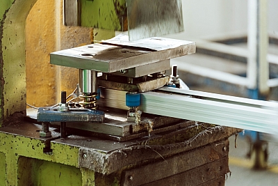 Alüminyum profilin ekstrüzyonu