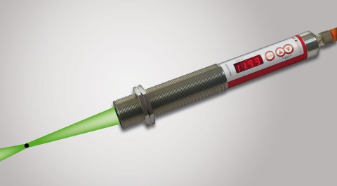 Pyromètre bichromatique compact avec un pointeur LED pour afficher la taille exacte, la position et la distance focale.